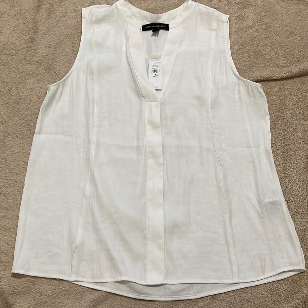 NWT- Banana Republic - SP